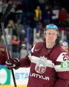Gewann mit Lettland WM-Brone Andris-Dzernis  CAndris-Dzernis